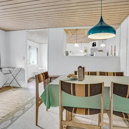 Gorgeous In With Kitchen Apartment *